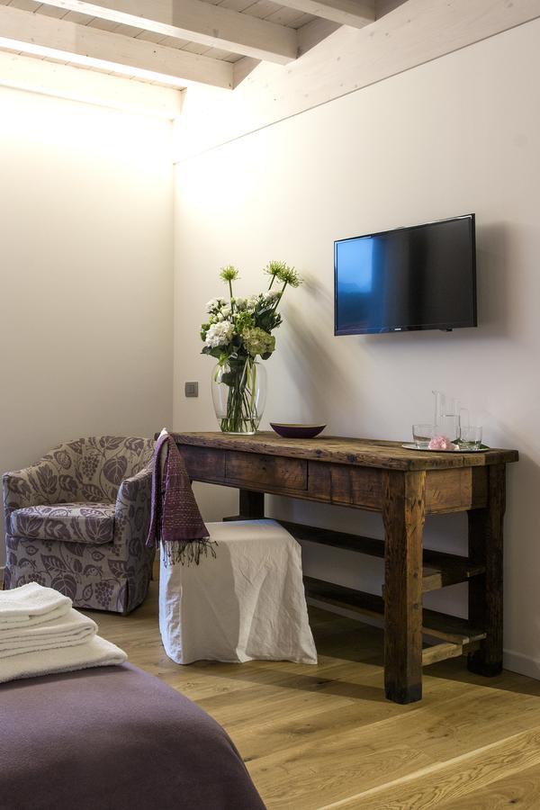 Manzoni 124 Bed&Relax Bed & Breakfast Esine Exterior photo